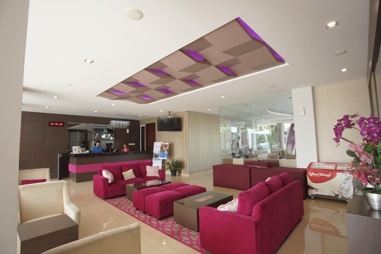 Viva Hotel Kediri, Azana Hotels Collection Kediri  Εξωτερικό φωτογραφία